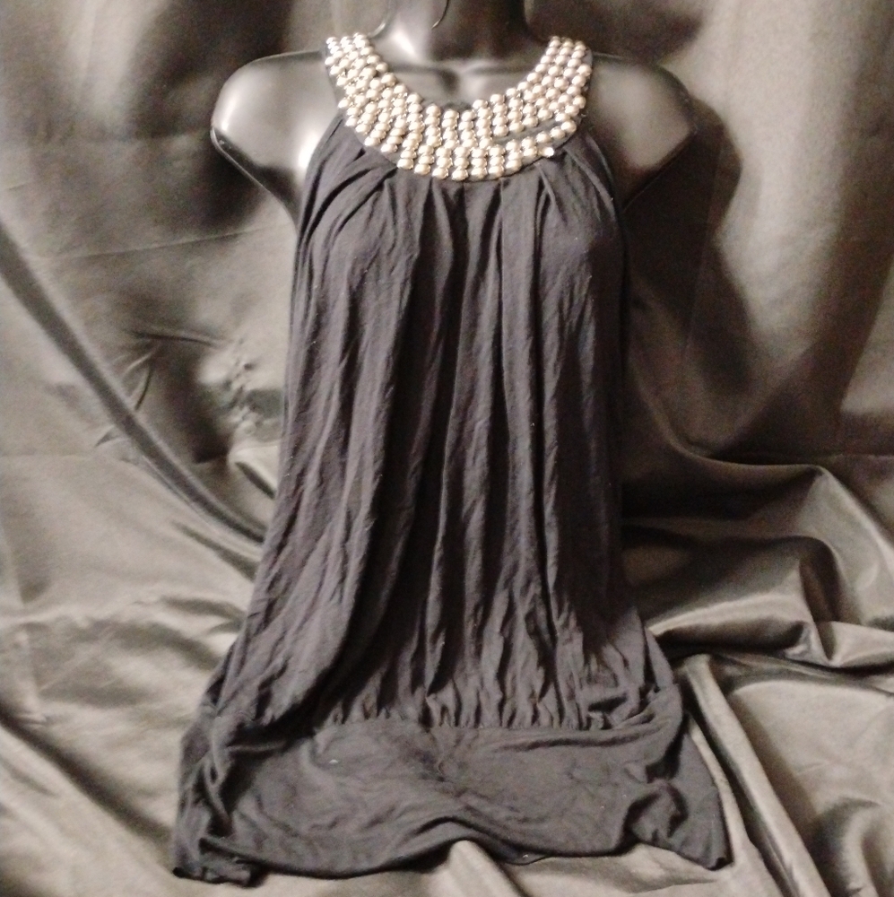 Women's Sleeveless Beaded Neckline top